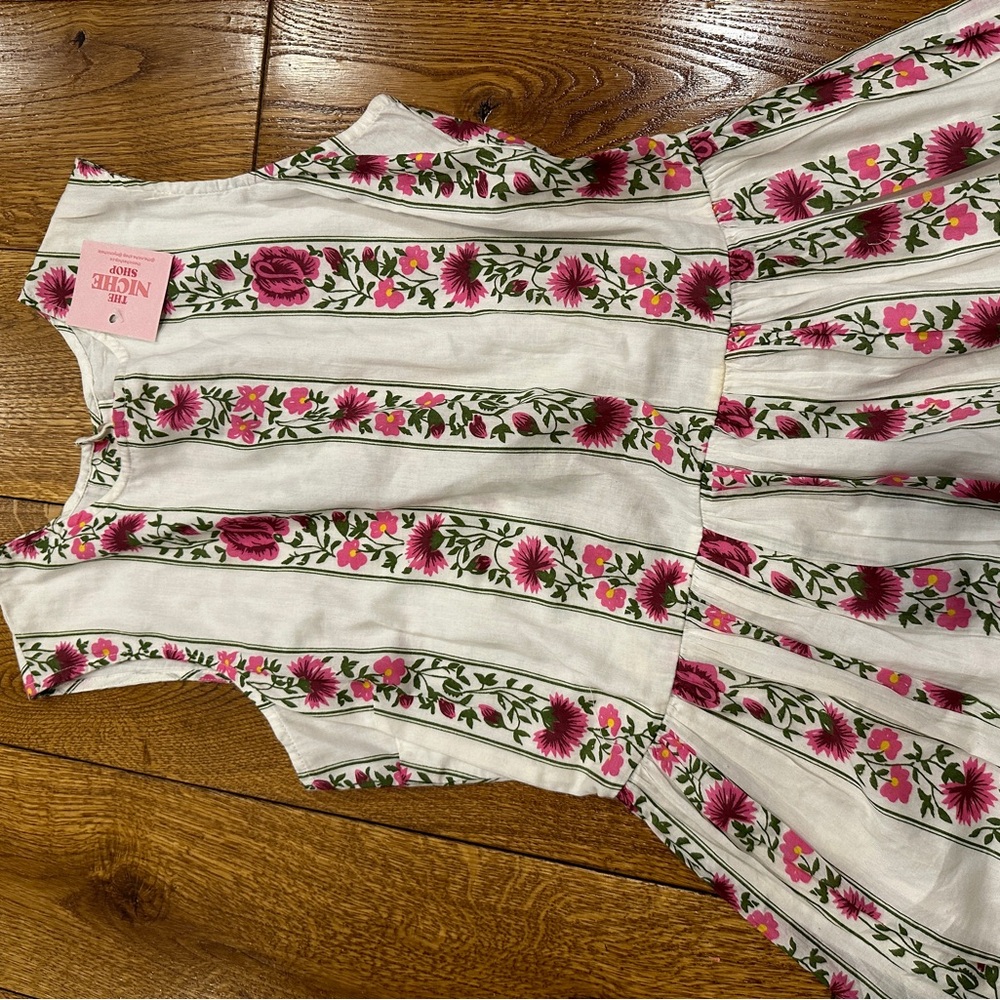 Vintage Cottagecore / Garden Party Dress - Picture 4 of 7